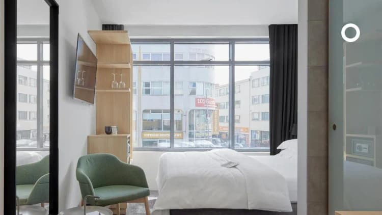 DOUBLE STANDARD Room, Center Hotels Laugavegur, Reykjavik