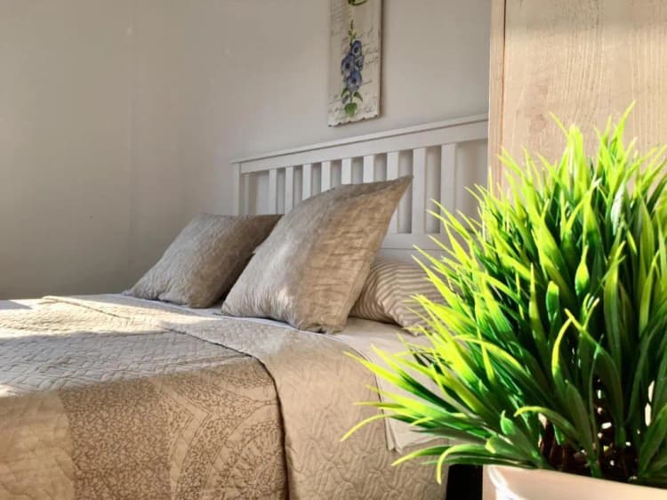 DOUBLE WITH SHARED BATHROOM Room, Guest House Torres De Quart, Valencia