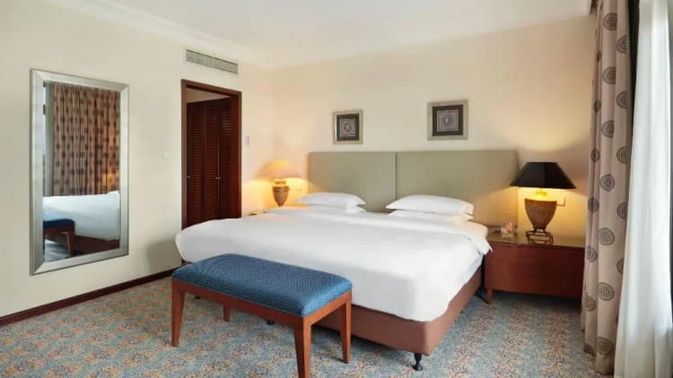 DOUBLE DELUXE KING BED Room, Hyatt Regency Thessaloniki, Halkidiki