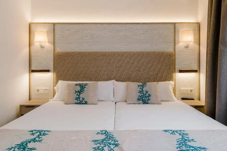APARTMENT ONE BEDROOM Room, Alua Suites las Rocas, Majorca