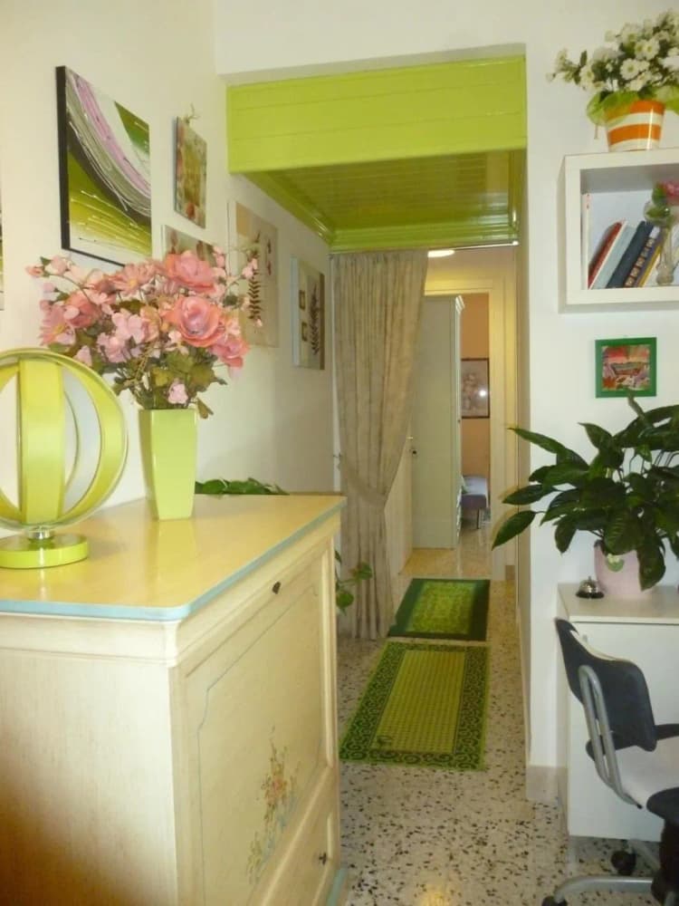 Lobby, Sikelia, Catania