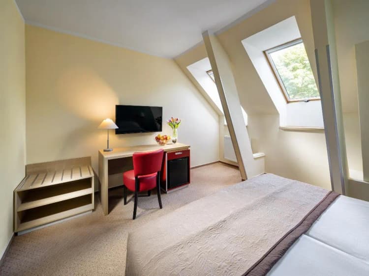 DOUBLE STANDARD Room, Michael Hotel Prague, Prague