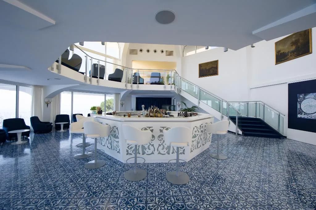 Bar, Grand Hotel Excelsior, Naples