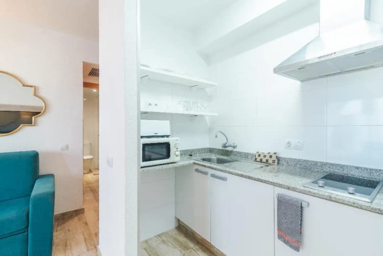 APARTMENT CAPACITY 3 Room, Flip Flop Surfing Playa Apartments, Majorca