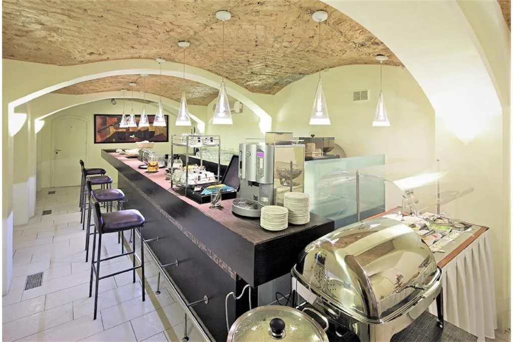 Bar, Rixwell Centra, Riga
