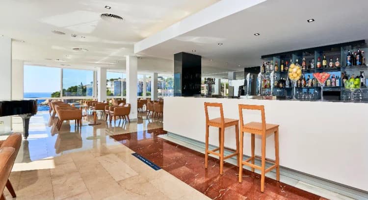Bar, Hotel Globales Cala Viñas Adults Only +16, Majorca
