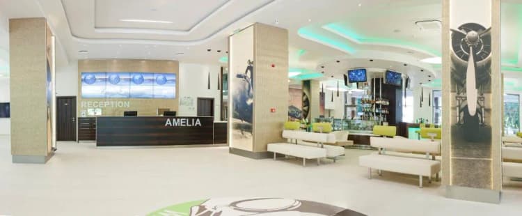 Lobby, Amelia, Varna