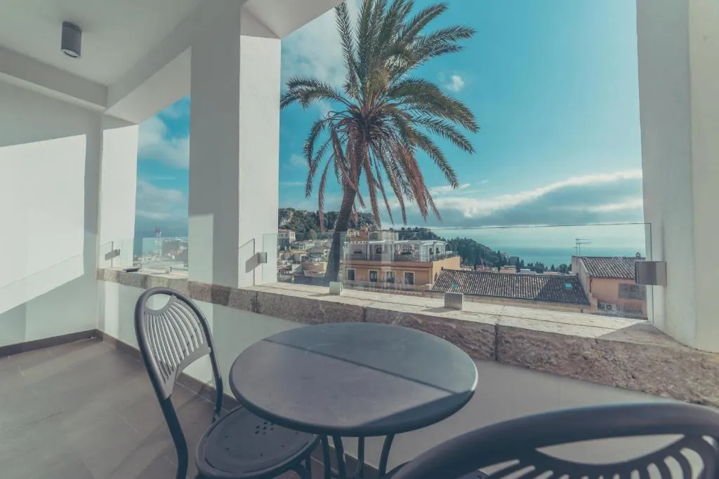 DOUBLE SUPERIOR WITH BALCONY Room, Il Piccolo Giardino, Taormina