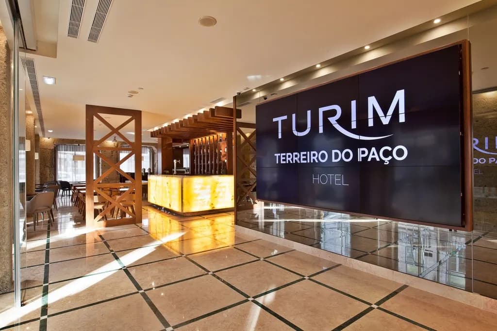 Bar, TURIM Terreiro do Paco Hotel, Lisbon