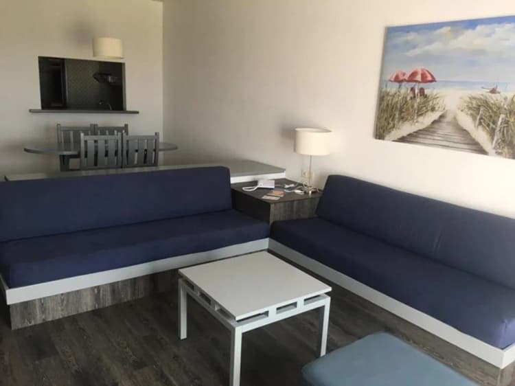 APARTMENT OCEAN FRONT ONE BEDROOM Room, Almar, Algarve