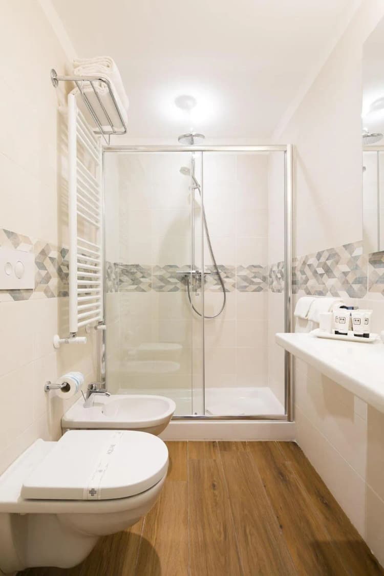 DOUBLE STANDARD Room, Demetra Guest House, Naples