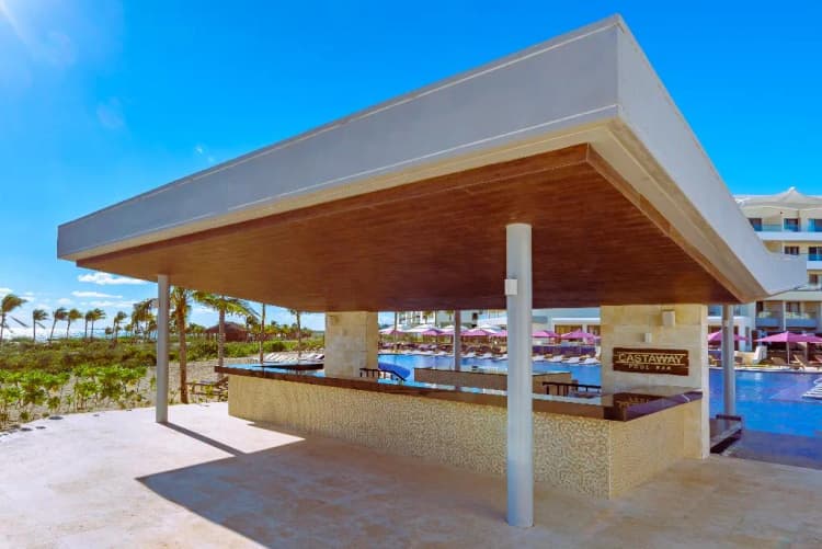 Bar, Planet Hollywood Cancun by Royalton, Cancun Area