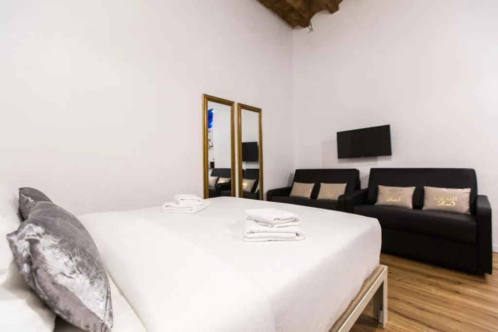 APARTMENT CAPACITY 4 ONE BEDROOM Room, En Ferran by The Streets, Barcelona
