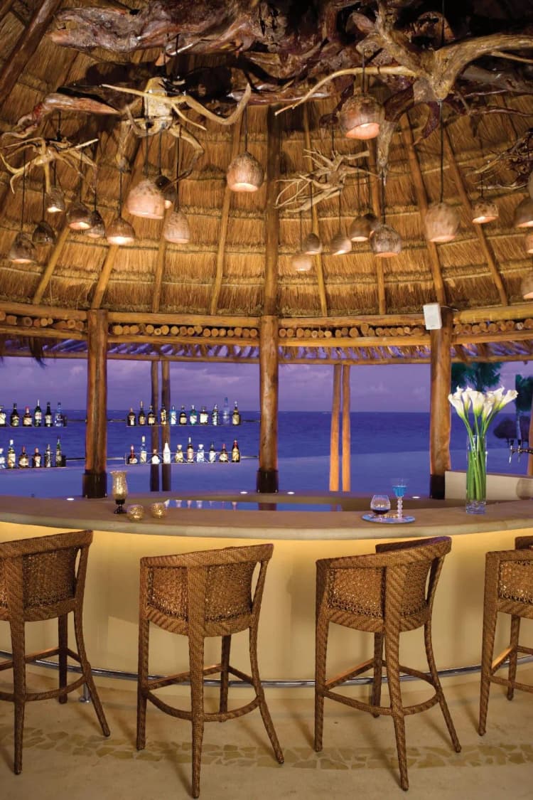 Bar, Dreams Riviera Cancun Resort and Spa, Cancun Area