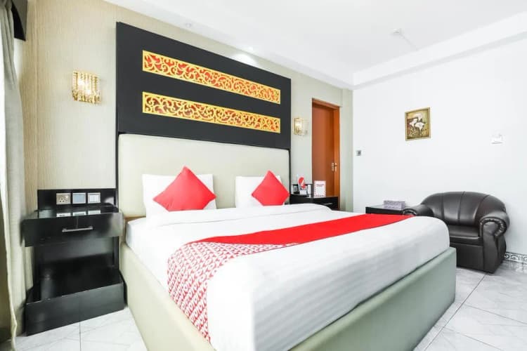 FAMILY ROOM STANDARD Room, Transworld Hotel, Dubai