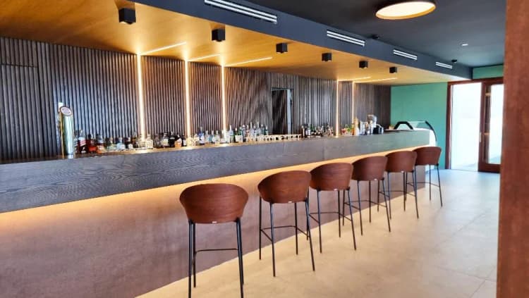 Bar, Alimuri Bay Resort, Naples
