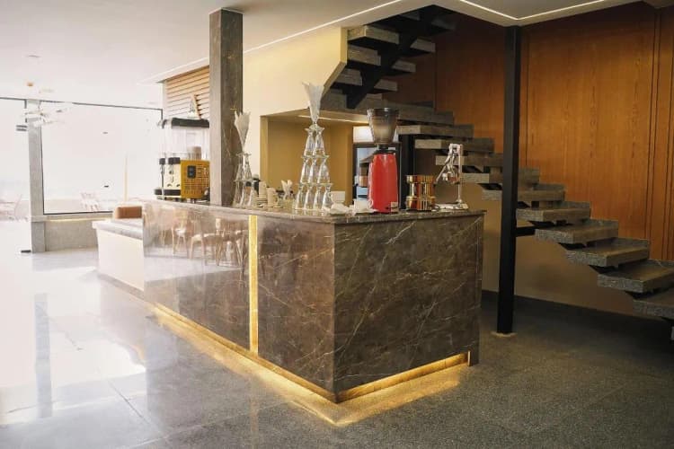 Bar, Pyramids Secret Hotel, Cairo