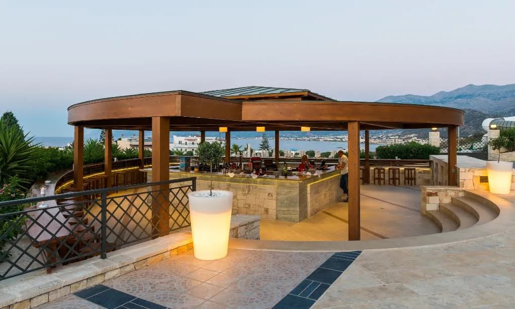 Bar, Grand Hotel Holiday Resort, Crete