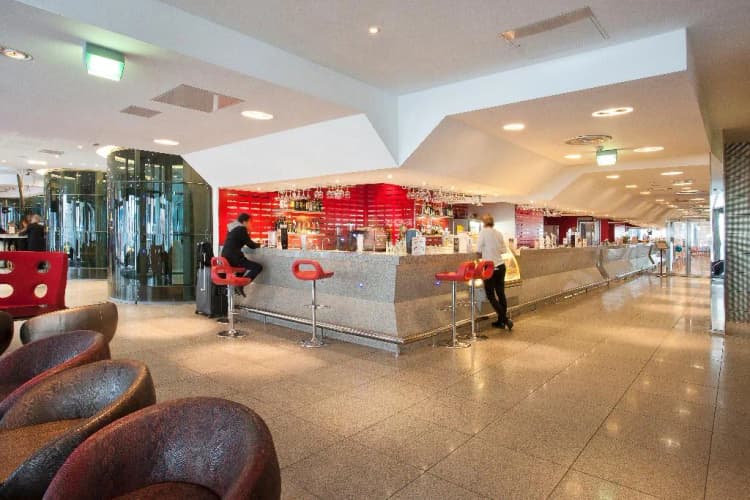 Bar, Tallink Spa & Conference Hotel, Tallinn