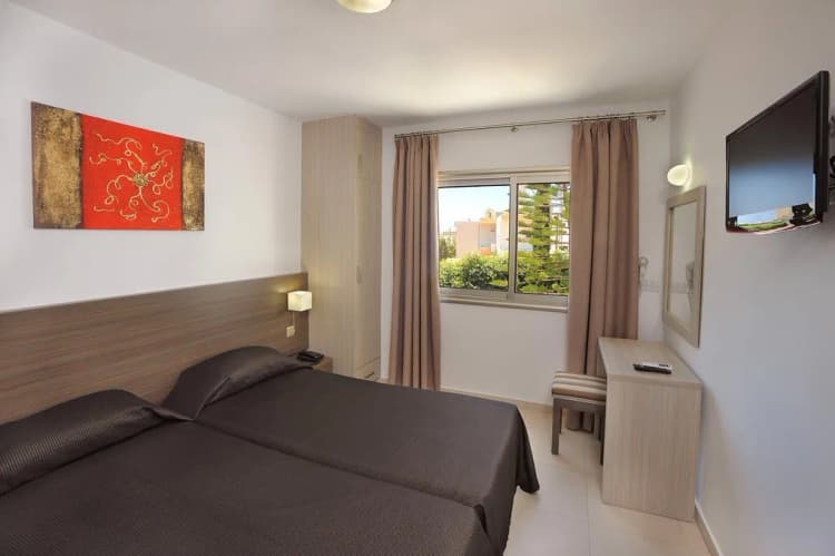 APARTMENT ONE BEDROOM Room, Petrosana Hotel Apartments, Cyprus