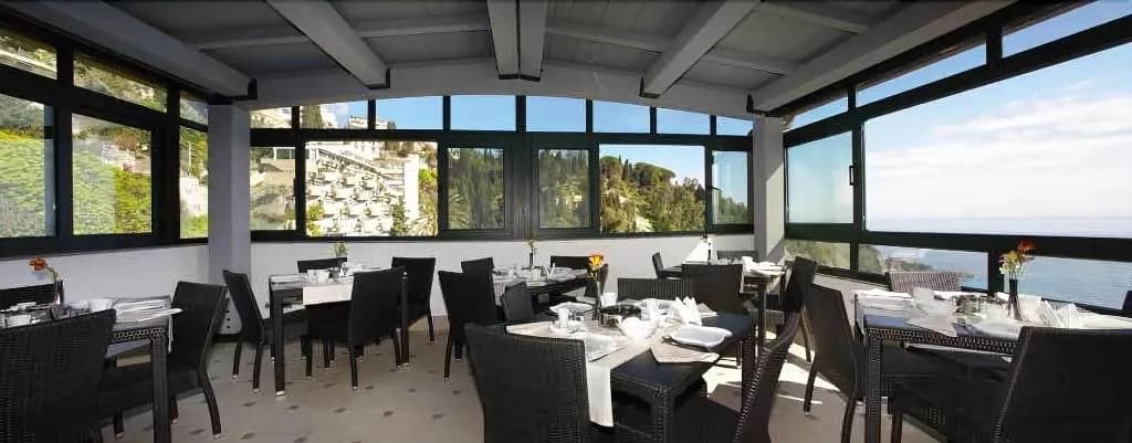 Bar, Meridiana, Taormina