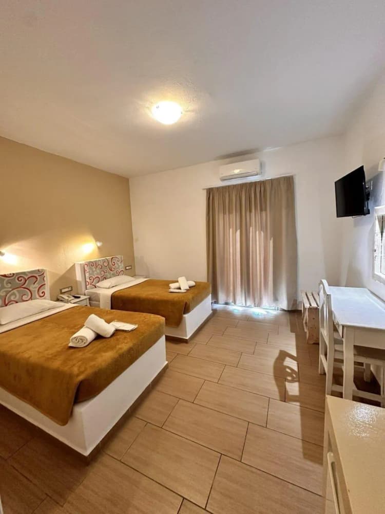 DOUBLE TWO BEDS Room, Olympic, Santorini