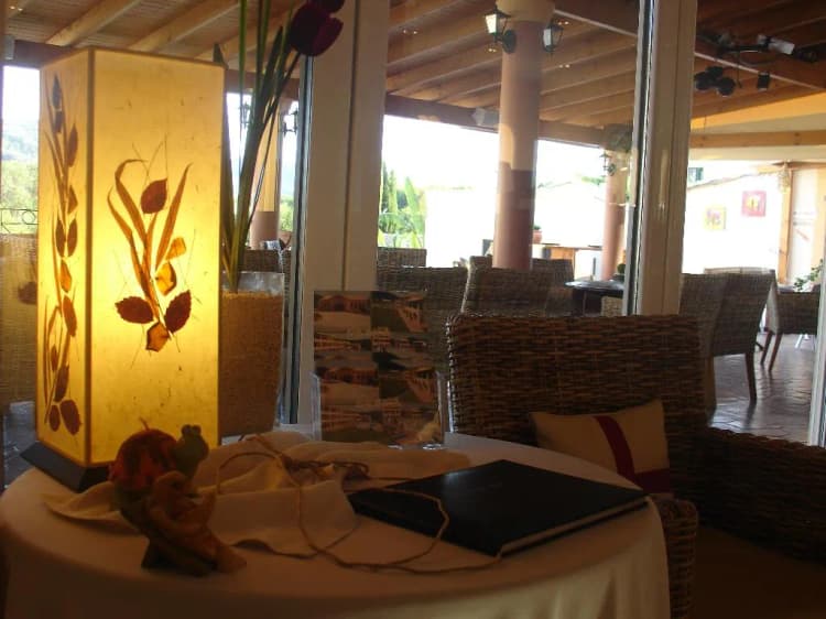 Bar, Andromeda, Corfu