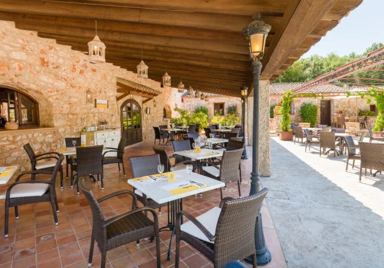 Bar, Sa Bassa Rotja Ecoturisme, Majorca