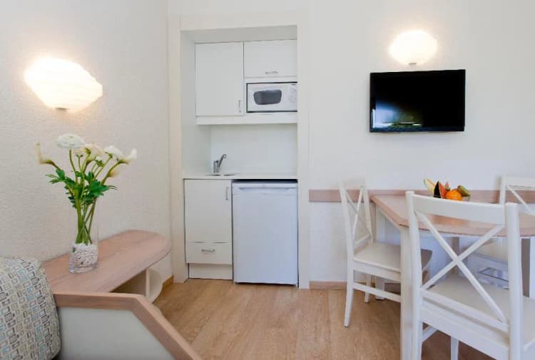 APARTMENT CLASSIC ONE BEDROOM Room, Insotel Cala Mandia Resort & Spa, Majorca