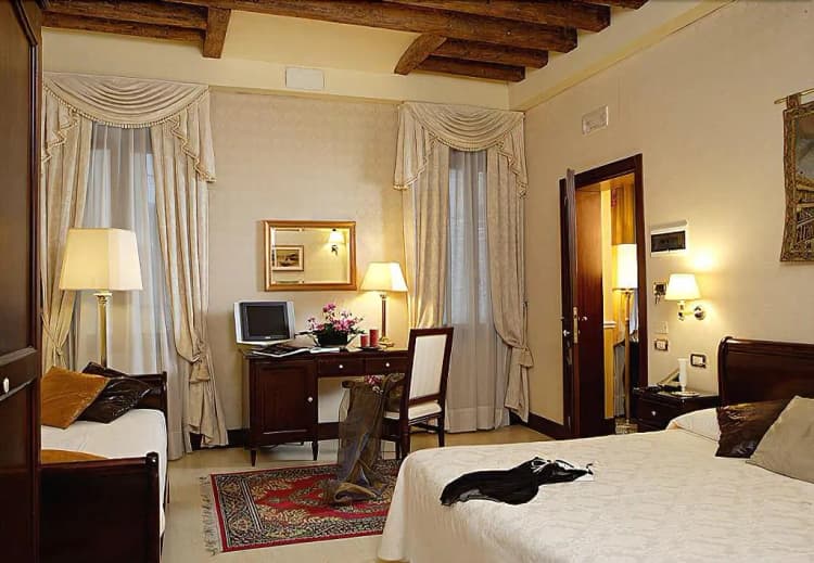 DOUBLE DELUXE Room, Ca' del Nobile, Venice