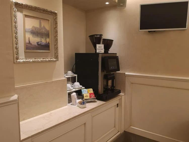 Bar, Hotel Guerrini Venezia, Venice