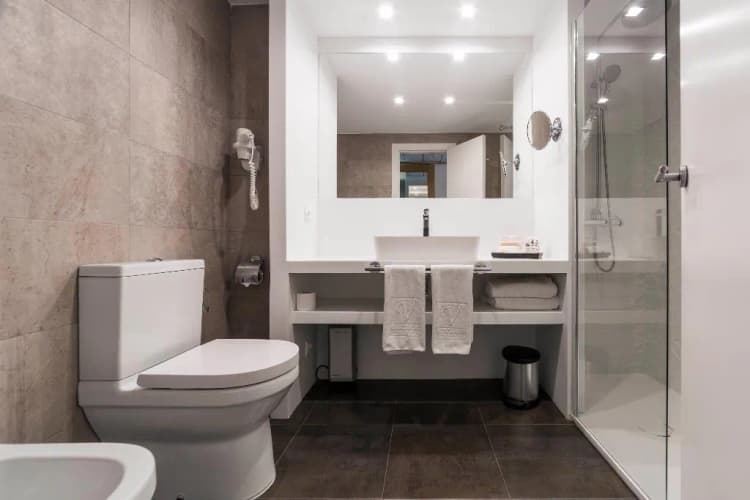 APARTMENT CAPACITY 3 Room, Vincci Soma, Madrid