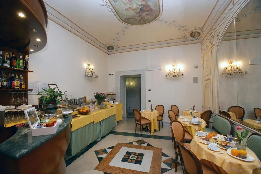 Bar, Domus Florentiae Hotel, Florence