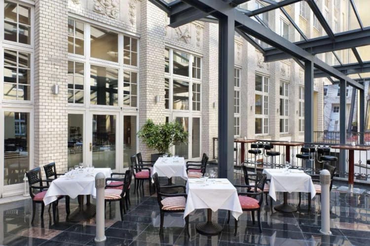 Bar, Wyndham Garden Berlin Mitte, Berlin