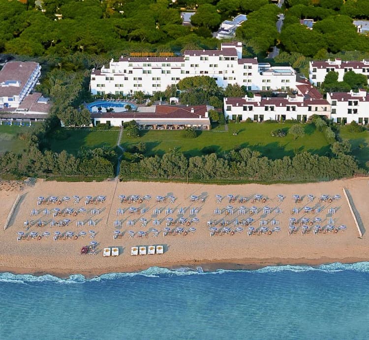 General view, Marina Club Hotel, Naples