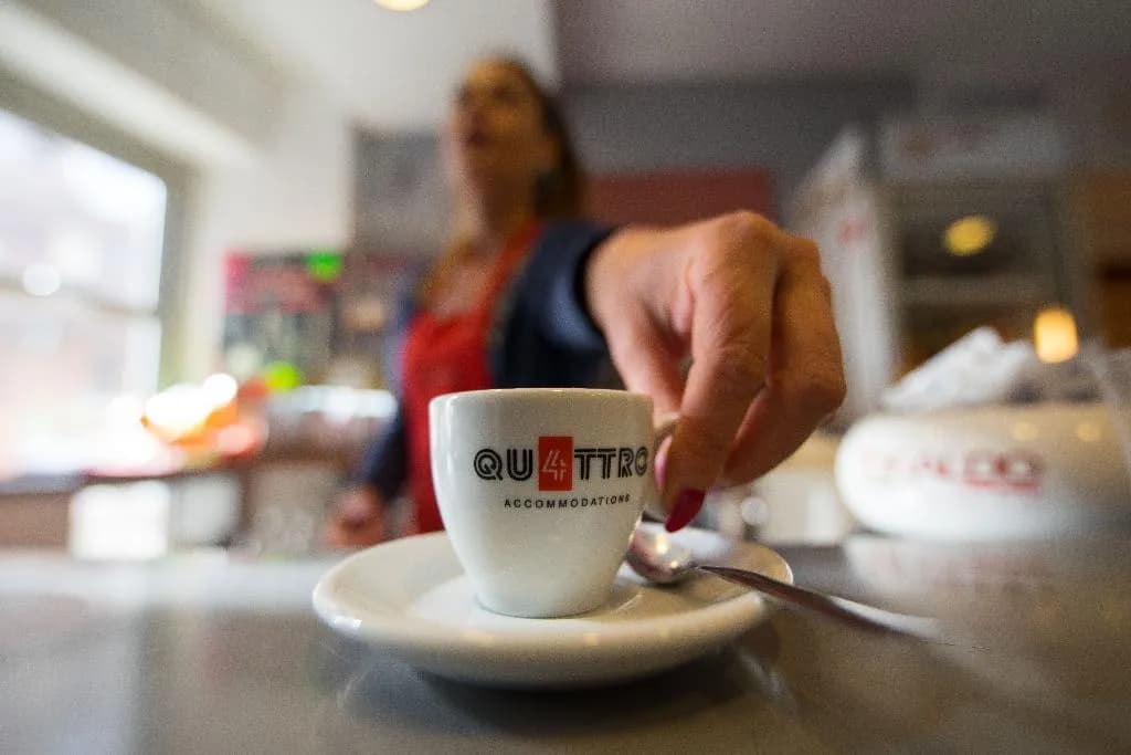 Bar, Quattro Briganti, Naples