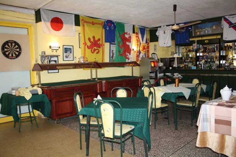 Bar, Sunny Varshava, Varna