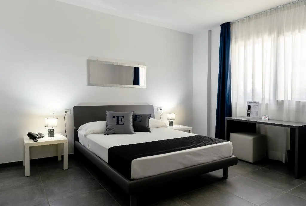 DOUBLE COMFORT Room, L'Essenza Hotel, Olbia