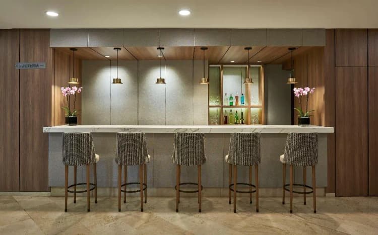 Bar, iStay by NH Ciudad de Valencia Hotel, Valencia