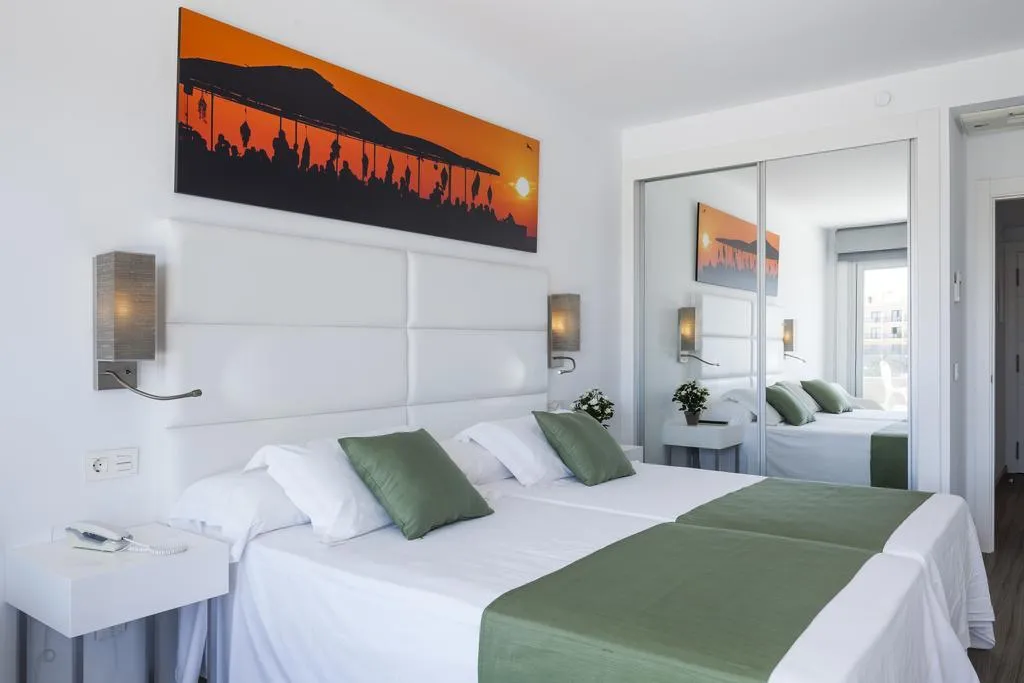 APARTMENT PREMIUM Room, Axel Beach Ibiza, Ibiza