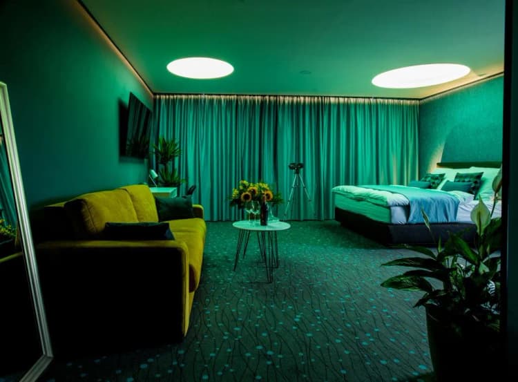 APARTMENT DELUXE WITH TERRACE Room, Rooftop Planet Prague Hotel, Prague