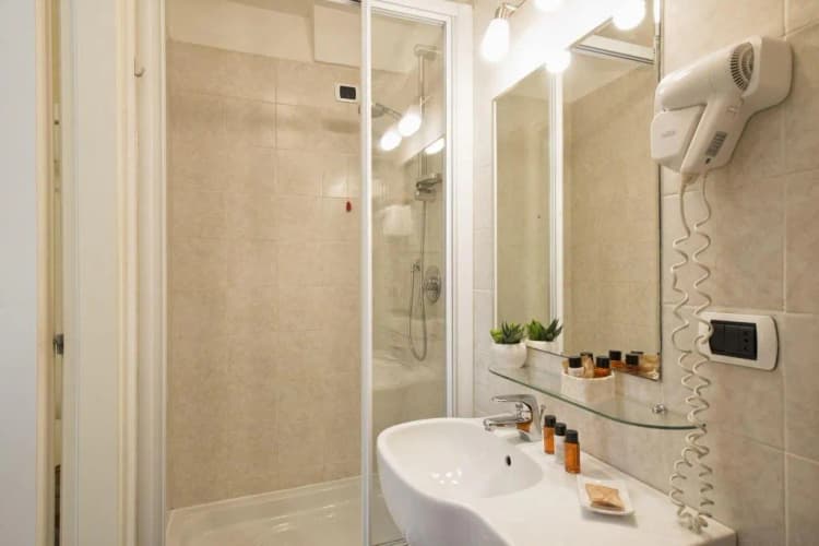 DOUBLE SUPERIOR Room, Navona Tower Relais, Rome