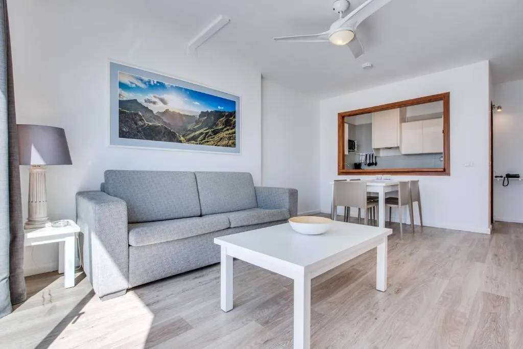 APARTMENT CAPACITY 6 Room, Vigilia Park, La Gomera