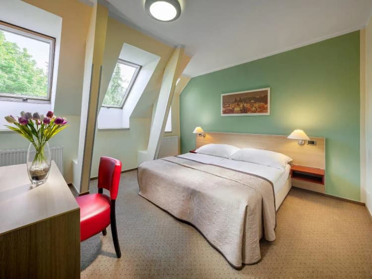 DOUBLE STANDARD Room, Michael Hotel Prague, Prague