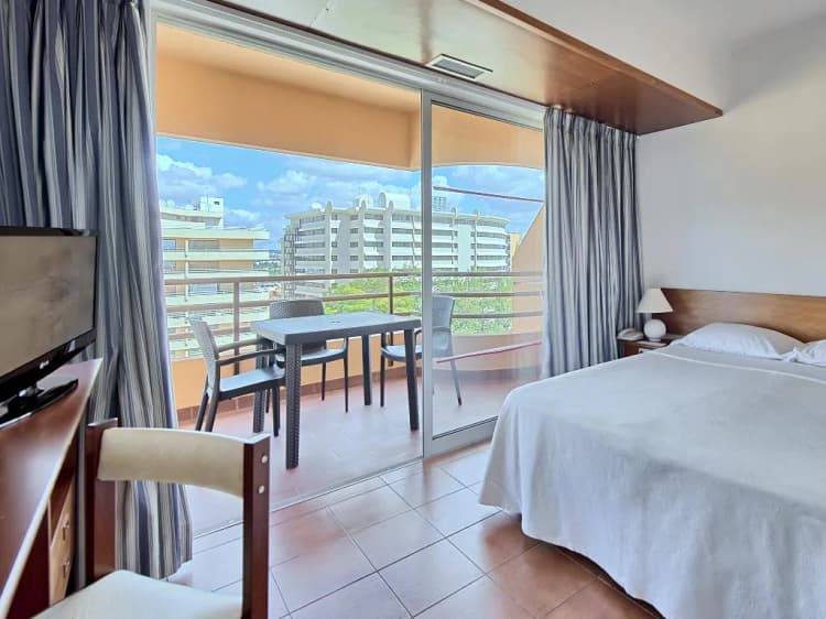 APARTMENT ONE BEDROOM Room, Portobelo Vilamoura Hotel, Algarve