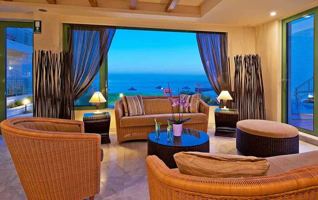 Bar, Grand Bay Beach Resort, Crete