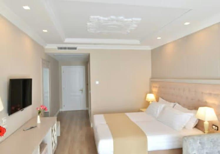 Room, Flower Hotel, Kavaje