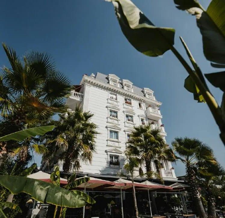 Hotel, Flower Hotel, Kavaje