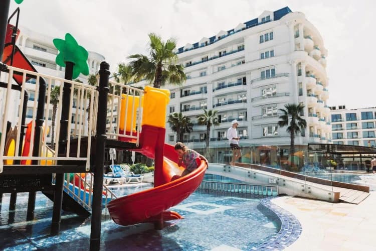 Sports and Entertainment, Grand Blue Fafa Resort, Durres