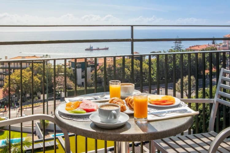 Double or Twin SEA VIEW Room, Enotel Magnólia, Madeira